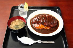 ビーフカツボルガライス